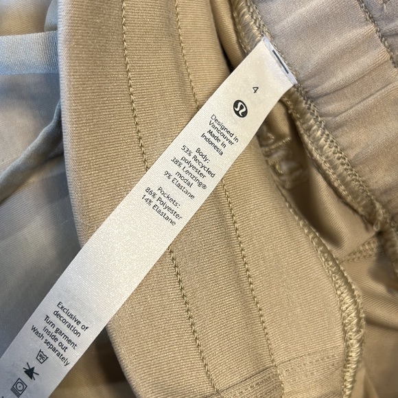 Lululemon soft ambitions khaki pants 4 - Picture 4 of 4